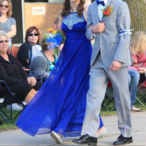 PROM DRESS! - Picture 5 of 7